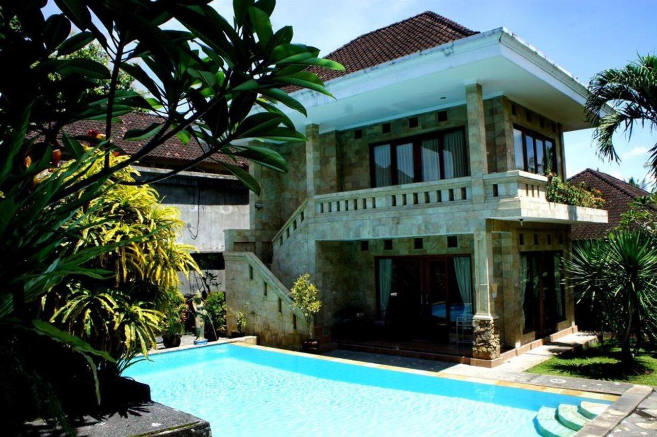 Dewi Ayu Accomodation Hotell Ubud Exteriör bild