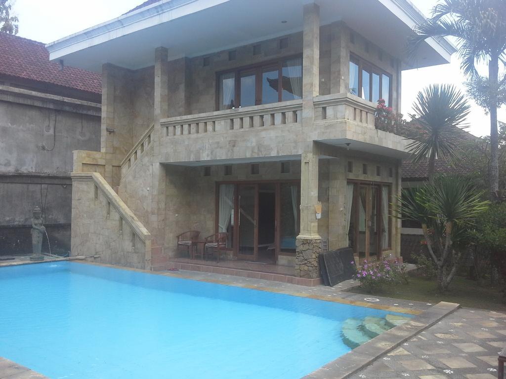 Dewi Ayu Accomodation Hotell Ubud Exteriör bild